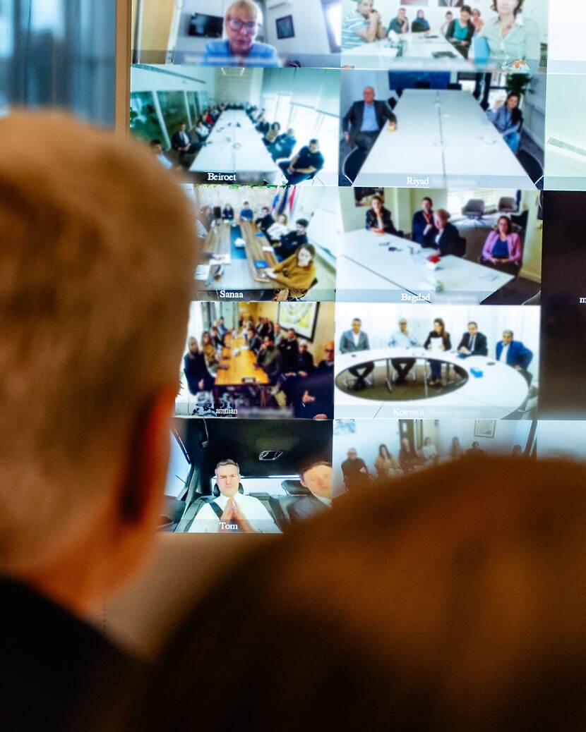 Gesprek ambassades Midden-Oosten